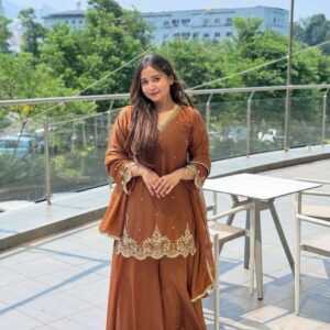 Women's Georgette Sequence Moti Work Straight Kurti With Salwar and Dupatta Set