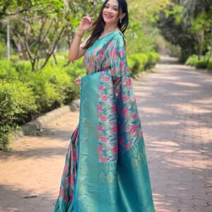 Women's Luxurious Pista Green & Pink Art Silk Saree with Intricate Leaf Weave & Broad Zari Border – Ideal for Festive & Wedding Occasions