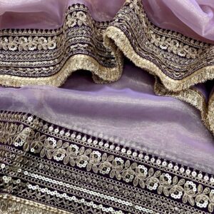Women's Luxurious Mauve & Purple Art Silk Saree with Intricate Golden Zari & Broad Embroidered Border – Complete with Brocade Blouse for Festive & Wedding Wear